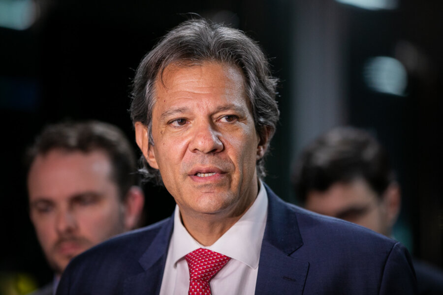 Menos de uma semana após mudanças na moderação da Meta, AGU pediu a retirada de conteúdo falso com manipulação da fala de Fernando Haddad. Foto: Washington Costa/Ministério da Fazenda